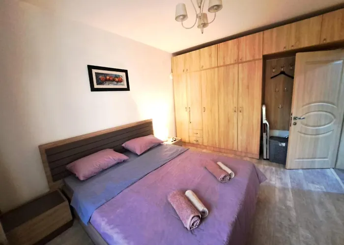 Cosy Flat In The Centre, Near The Bus And Railway Station